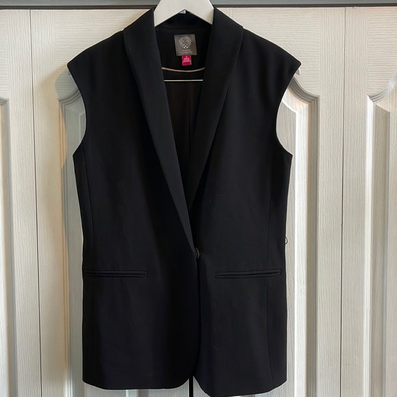 Vince Camuto Vest, Size 2 - Picture 1 of 4